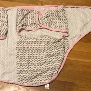 Miracle blanket swaddle